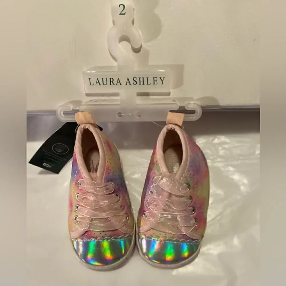 Laura Ashley super cute